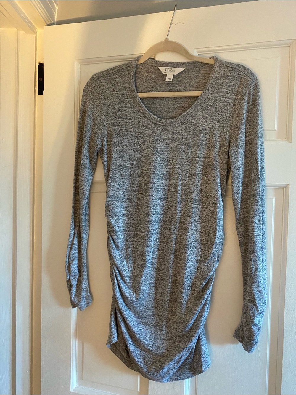 Market & Spruce Heather Gray Long Sleeve Ruched Maternity Top